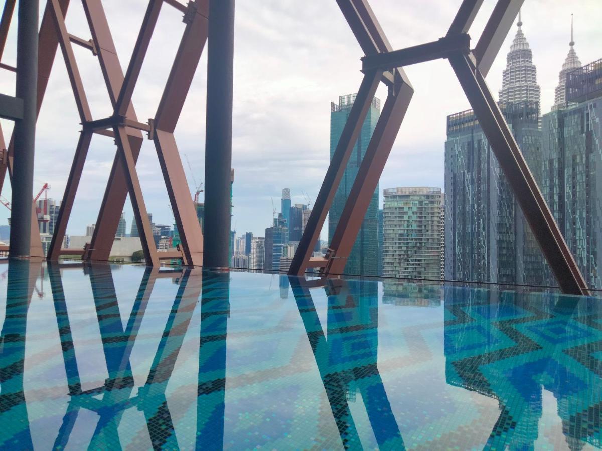 Scarletz Suites Klcc I Homebrickz กัวลาลัมเปอร์ ภายนอก รูปภาพ