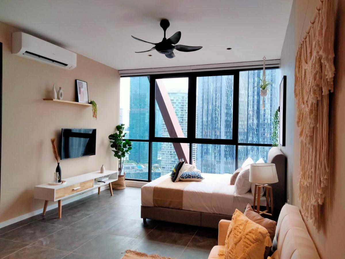 Scarletz Suites Klcc I Homebrickz กัวลาลัมเปอร์ ภายนอก รูปภาพ